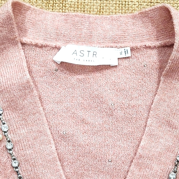 ASTR The Label Women's Faux Pearl & Rhinestones Embellished Cardigan Pink XL EUC - Picture 4 of 7